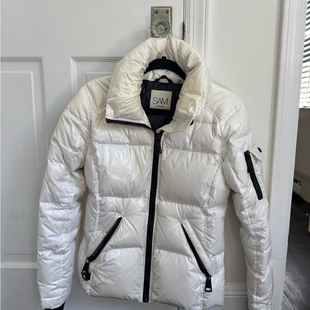 SAM white puffer.  Trendy winter jacket!